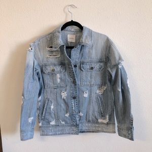 HIDDEN distressed jean jacket